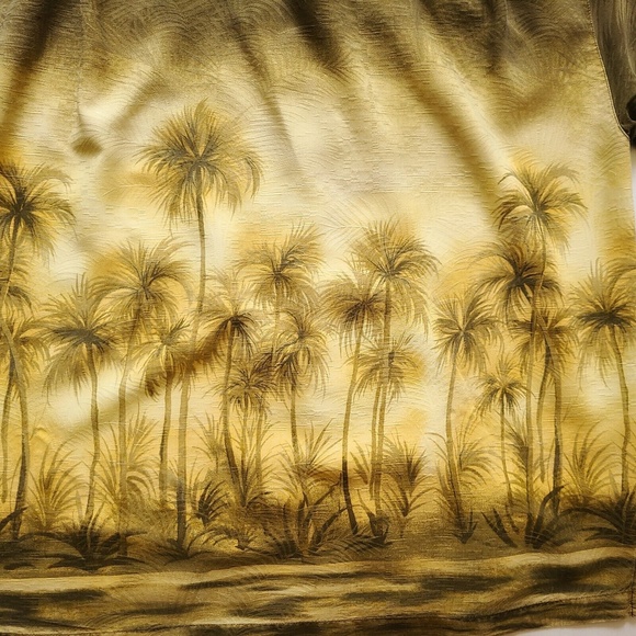 Tommy Bahama Men's Silk Palms Hawaiian Shirt Size M Golden Green Tropical Summer - Picture 7 of 12